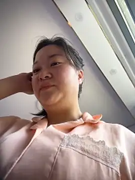 美女srr7788在线直播