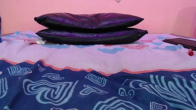 ElaineLaurent webcam