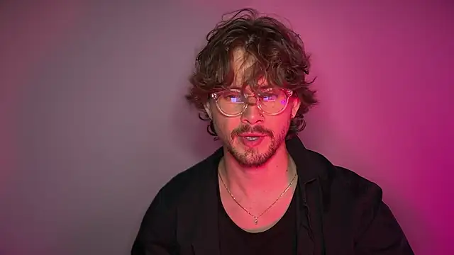 mcklister_kinky_feets webcam