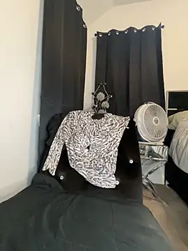 Fifty_Shades_Of_Redd webcam