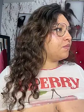 Larissa_Antonella webcam