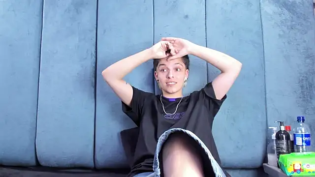 Megan_Thompson_ webcam