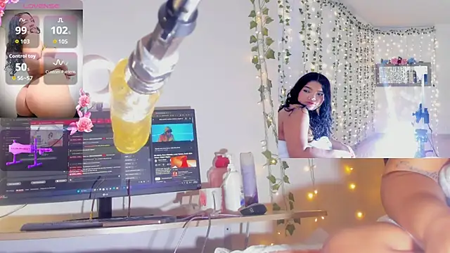 Ashley__Jones__ webcam