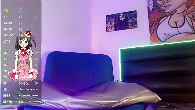 Tiffany_Velanyer__ webcam