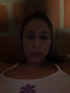 VictoriaWhitmore webcam