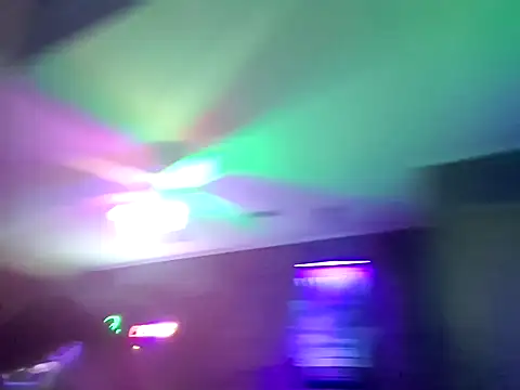 chronic_vibez webcam