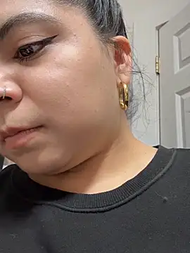 drizzypeach602 webcam