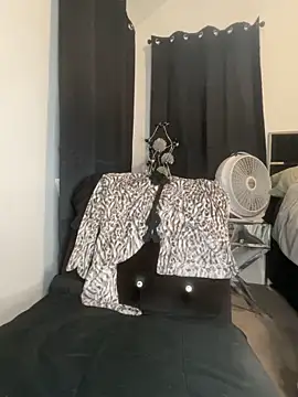 Preview of fifty_shades_of_redd