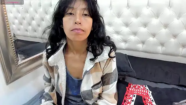 karolinee_66_ webcam