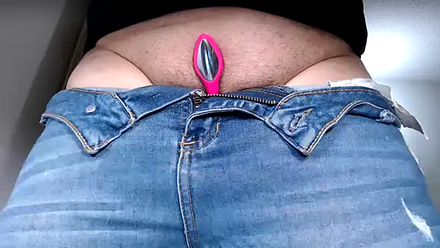 EmmyHornyDirty webcam