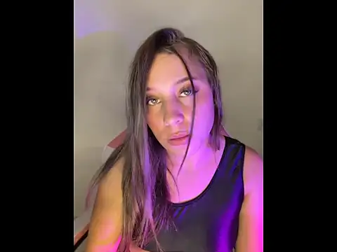 ScarletVelvetX webcam