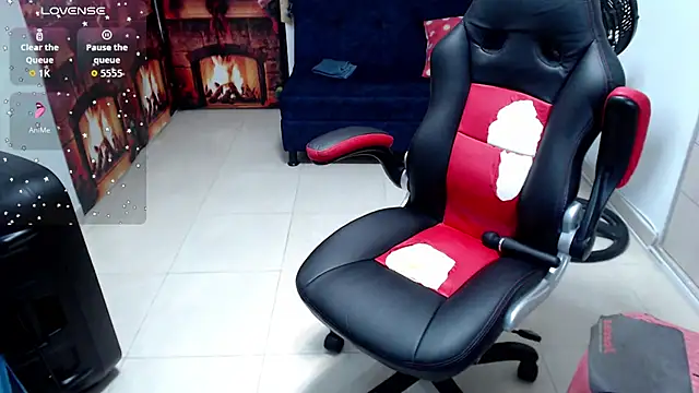 amelie_rose__ webcam