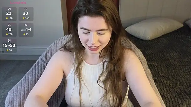 LovingWhisperr webcam