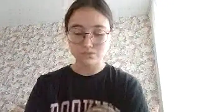 LezlieEllegood webcam