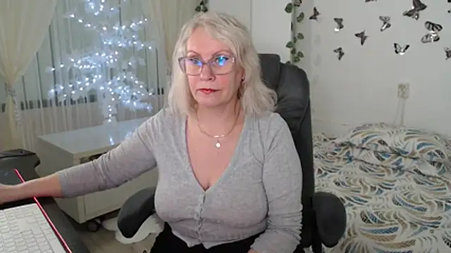 Ghertrude52 webcam