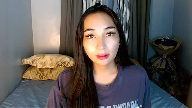 SweetLilly_18 webcam