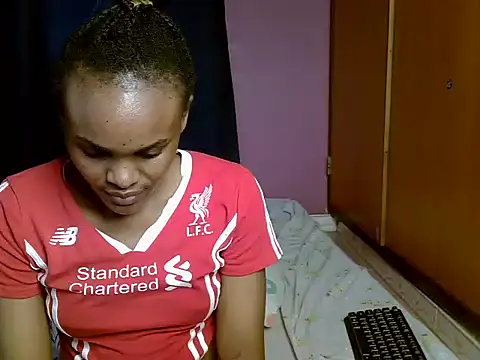 Queen_petite_ webcam