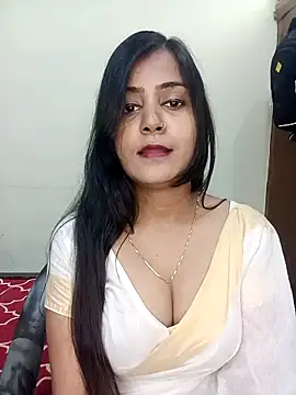 Miss-Riyasingh webcam