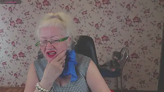 Maya_Mayflower webcam