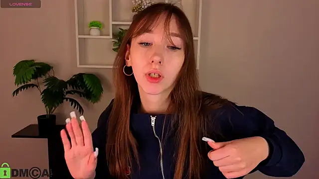 Miche1le_Allenne webcam