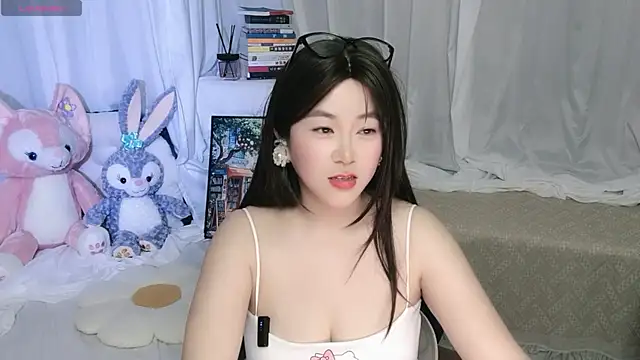 xiaoai_007 - Xiaoai_007's free webcam - UK Sex Cams