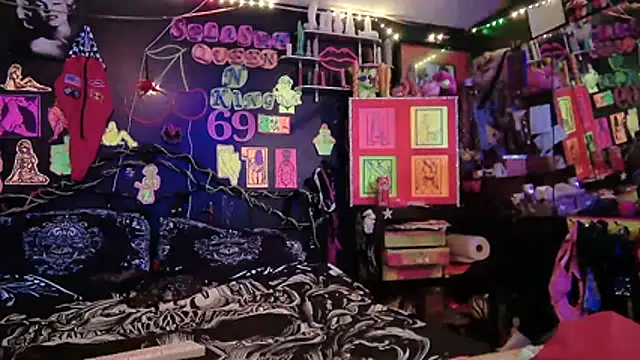 Splash_Queen420 webcam