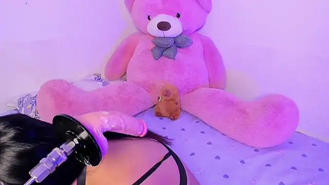 IbbieeBennett_1 webcam