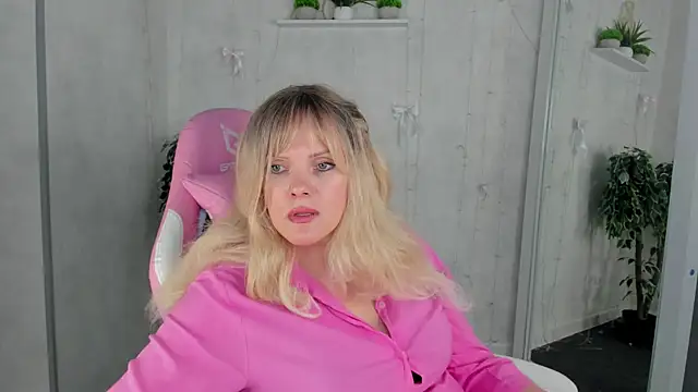 Victoria_Nelson webcam