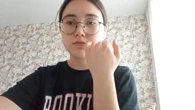 LezlieEllegood webcam