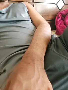 handsomeboyrk webcam