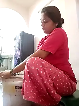 Trisha_71 webcam