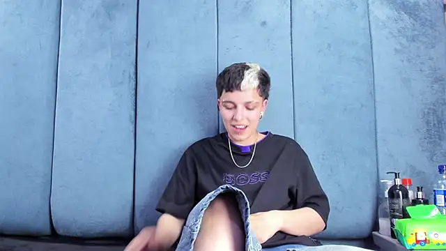 Megan_Thompson_ webcam