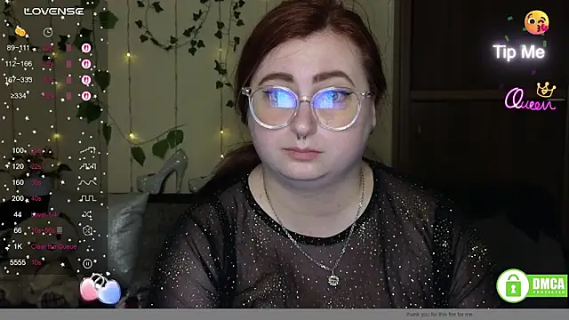 Alicia_love00 webcam