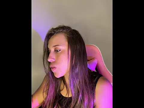 ScarletVelvetX webcam