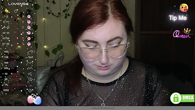 Alicia_love00 webcam