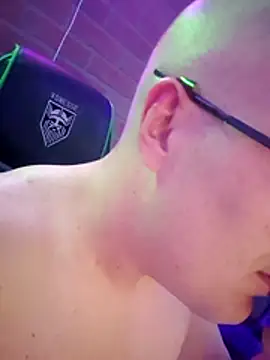 chronic_vibez webcam