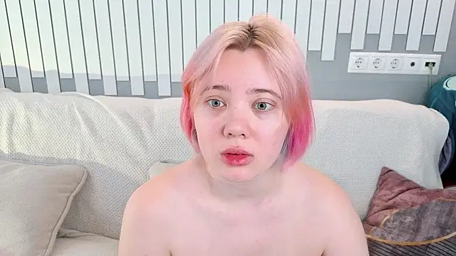 __kawaiiyuki__ (F young) - TAKE OFF TOP, KEEP BOOBIES NAKED🥵