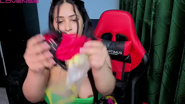 charlotee_lovee69 webcam