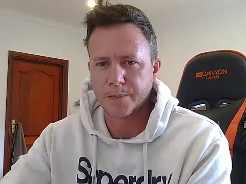 TroyDieselXXX webcam