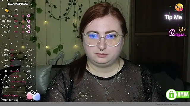 Alicia_love00 webcam