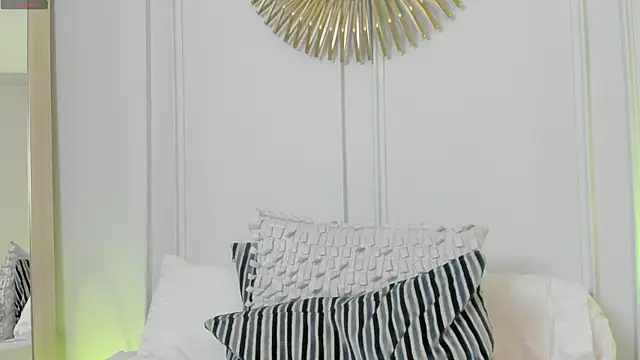 CharlotteBrownn_ webcam