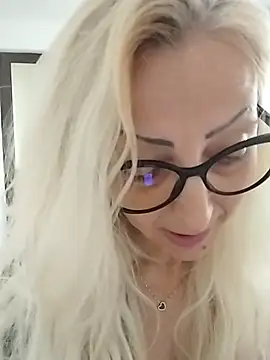 _sexyBLONDE46_ webcam