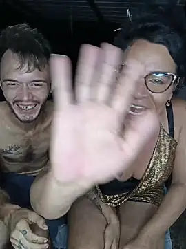 zamara_and_erik webcam