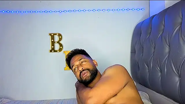 bbcblackhot34 webcam