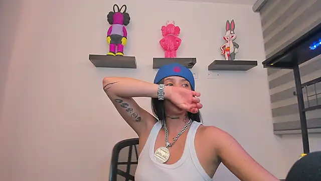 Gangster_Girl webcam