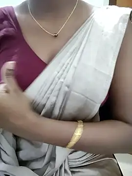 Tamilmallu-duskygirl03 webcam