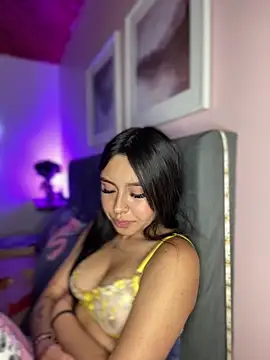 scarlett_pinkk1 webcam