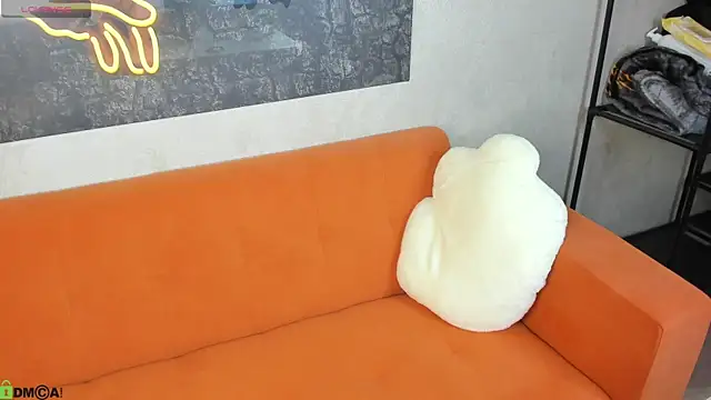 honey_cherrry webcam