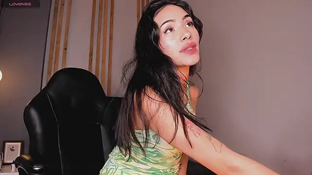 Giovanna_oliveira webcam