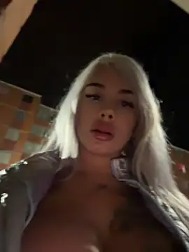 YouCandiSumisa webcam